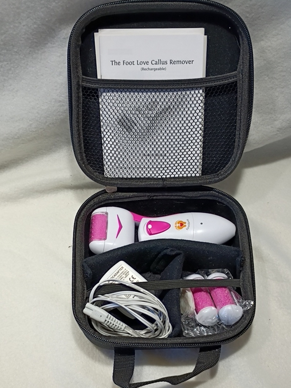 EUC Footlove Rechargeable Electric Callus Remover - White & Pink Feet